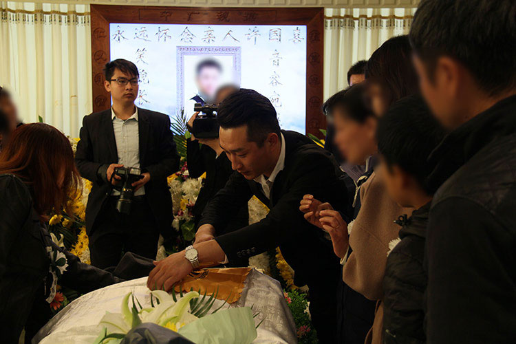 天顺祥殡葬一条龙服务现场