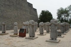 为武则天守陵的61尊石像为何都没脑袋